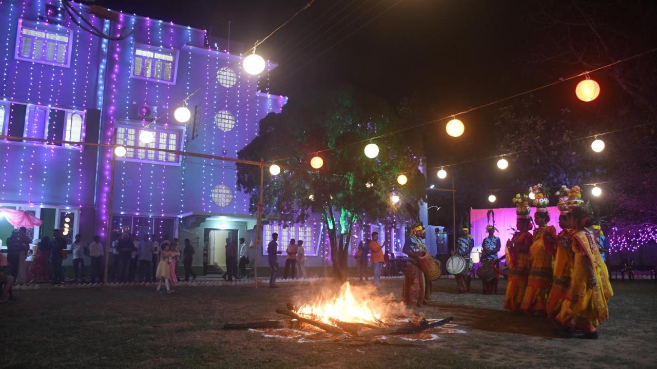 Jhargram Eshani Hotels And Guest House Εξωτερικό φωτογραφία
