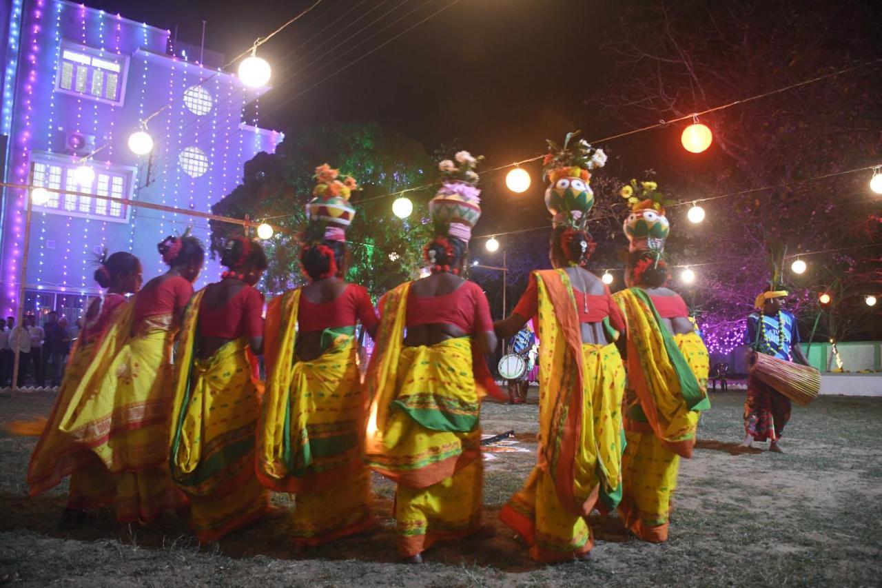 Jhargram Eshani Hotels And Guest House Εξωτερικό φωτογραφία