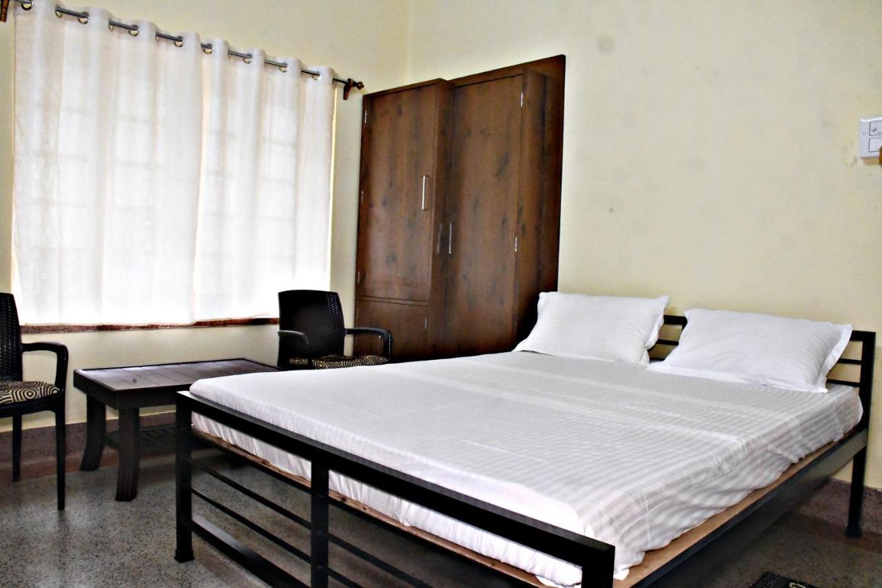 Jhargram Eshani Hotels And Guest House Εξωτερικό φωτογραφία